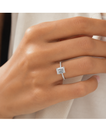 Bague Diamant Taille Émeraude  Pavée Or 18K | Orelyna